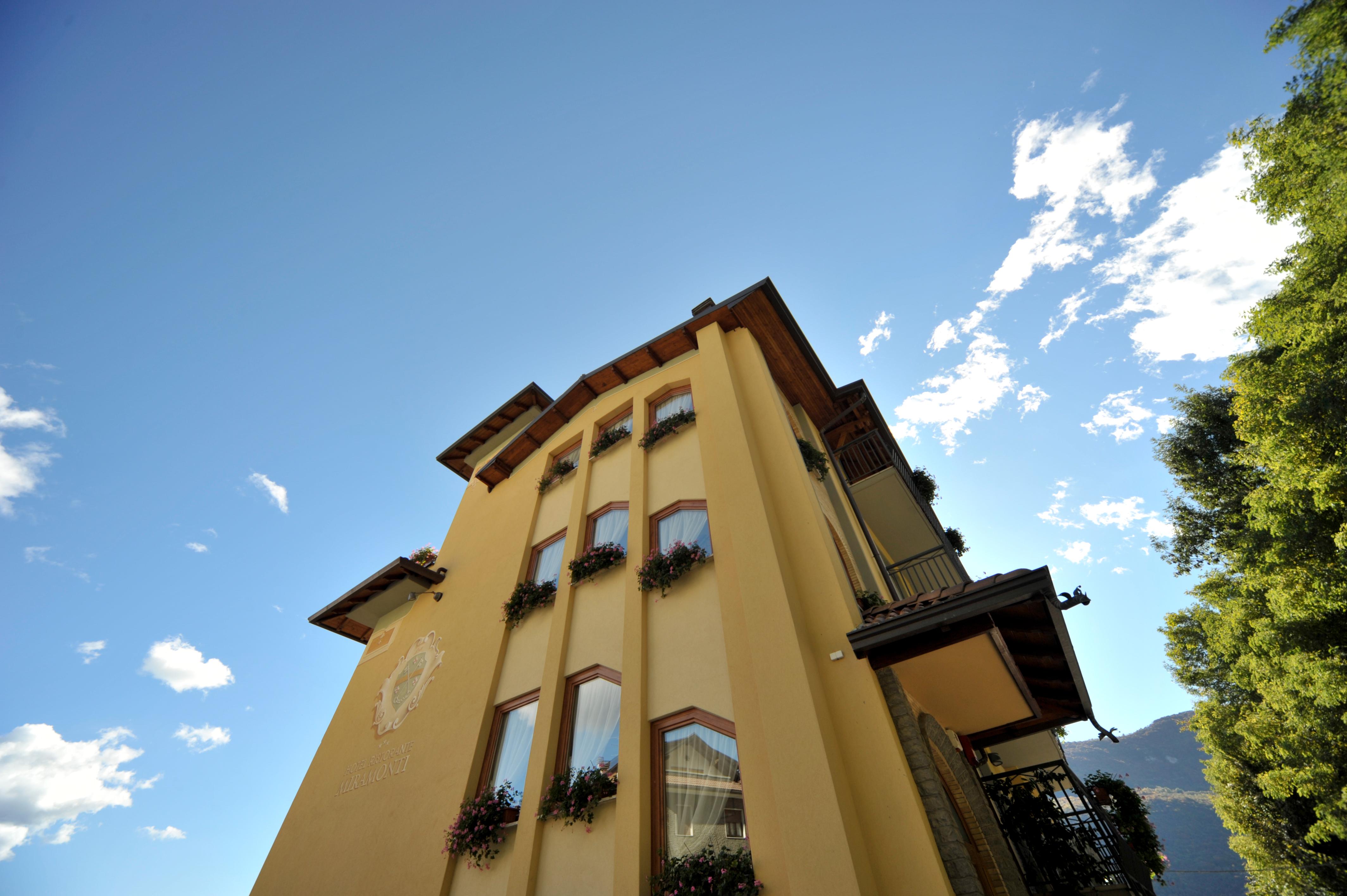 Hotel Resort & Spa Miramonti Rota d'Imagna Buitenkant foto